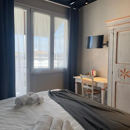 Le Coltie - E Hotel apartamentowy *